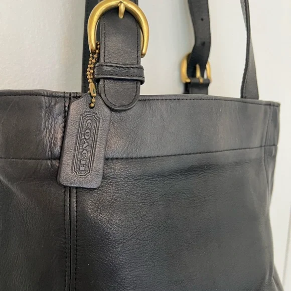Coach Vintage Black Shoulder Bag with Gold Hardware - Picture 2 of 3